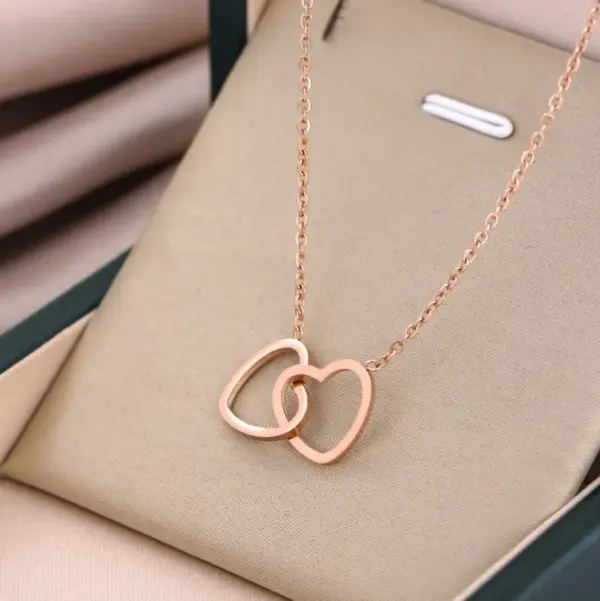 Wholesale Real Gold Plated Heart Shape 304 Stainless Steel Simple Style Waterproof Non Tarnish Stainless Steel Pendant Necklace