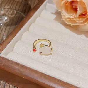 J832 Gold / Adjustable opening