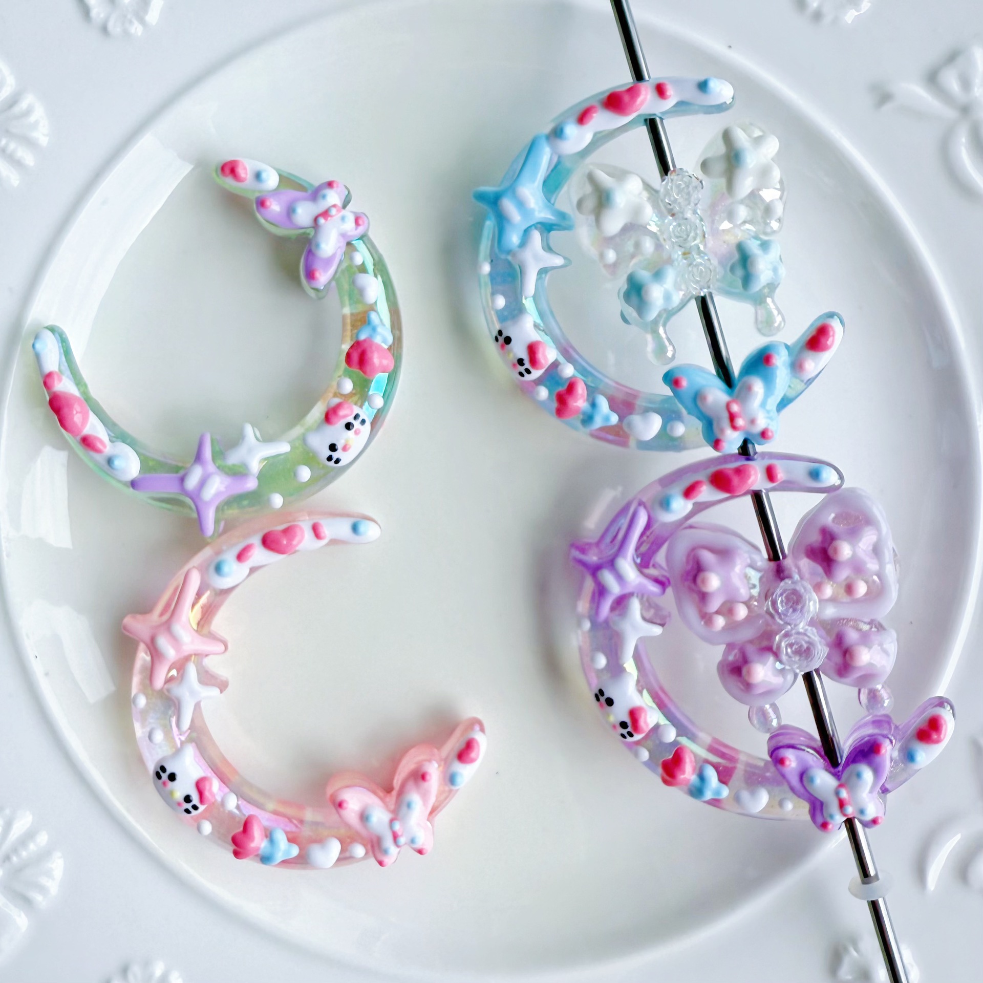 Wholesale Kitten Moon Beads