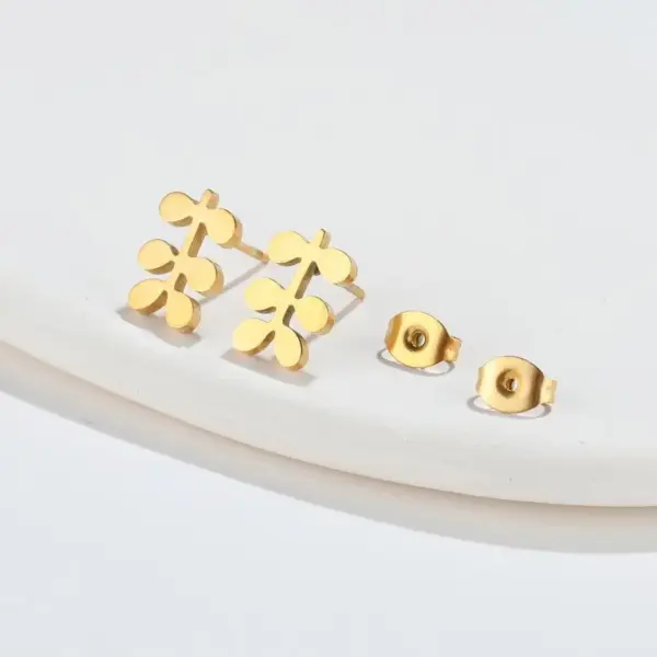 PVD Coated 18K Gold Real Gold Plated Geometric 304 Stainless Steel Simple Style Waterproof Non Tarnish Ear Studs