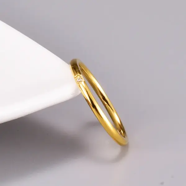 Wholesale PVD Coated Real Gold Plated 18K Gold Heart 304 Stainless Steel Titanium Steel Fashion Waterproof Non Tarnish