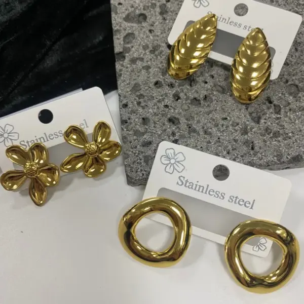 Stainless Steel Geometric Oil Press Earrings Fashionable OL Style Women's Jewelry Ear Decorations Vintage French Design