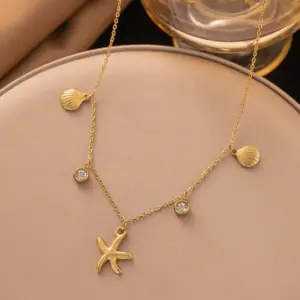 42【H1304】Starfish Shell Single Diamond Necklace / Gold
