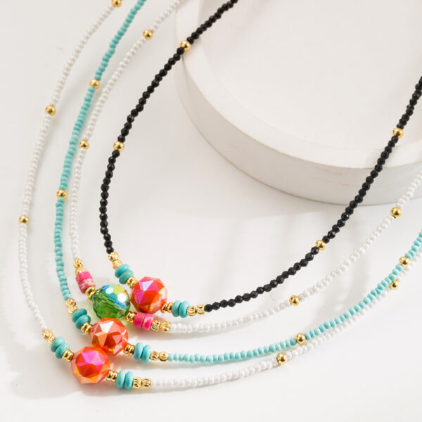 Wholesale Cross-border retro ethnic style colorful natural stone beaded necklace, light luxury, high-end, elegant and versatile choker/collarbone chain