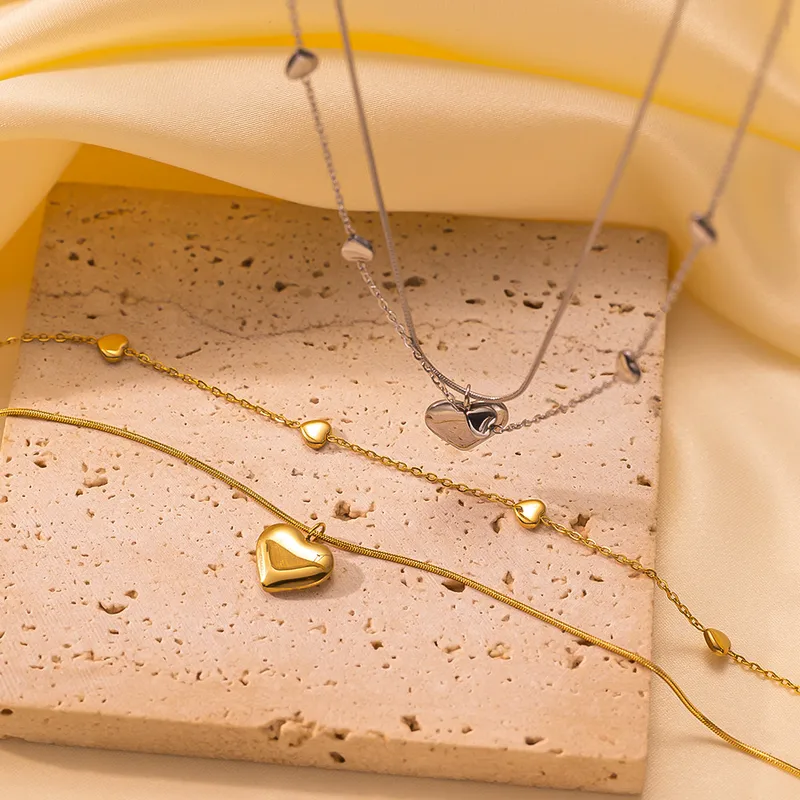 Wholesale PVD Coated Real Gold Plated 18K Gold Heart Shape 304 Stainless Steel Vintage Style Simple Style Commute Waterproof Non Tarnish 304 Stainless