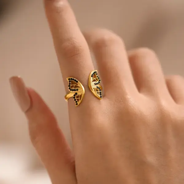 Wholesale Jewelry Fashion Butterfly 304 Stainless Steel Rhinestones Plating Stainless Steel Rings