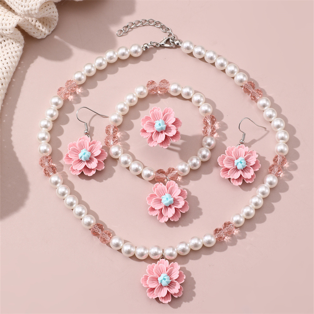 Wholesale Light luxury sweet imitation pearl flower pendant chilen's necklace four-piece set
