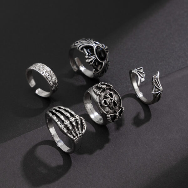 oly-c3a172a38b0d70e38350ce3bff0c6319 Wholesale Fashion Gothic Style Skull Gemstone Ring Men's Trendy Hip-Hop Niche Men's Personalized Ring Bracelet Set