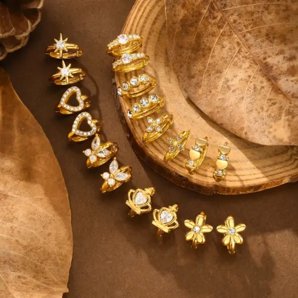 201 Stainless Steel Heart Shape Flower PVD Coated Zircon Real Gold Plated 18K Gold Basic Simple Style Waterproof Non Tarnish Earrings