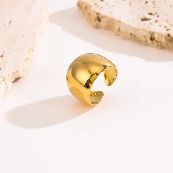 Vacuum Plating Real Gold Plated Solid Color 304 Stainless Steel Retro Waterproof Non Tarnish Open Ring