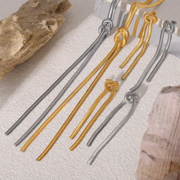 Wholesale Ion Plating (IP) 18K Gold Plated Knot 304 Stainless Steel Elegant Streetwear Waterproof Non Tarnish Earrings Necklace
