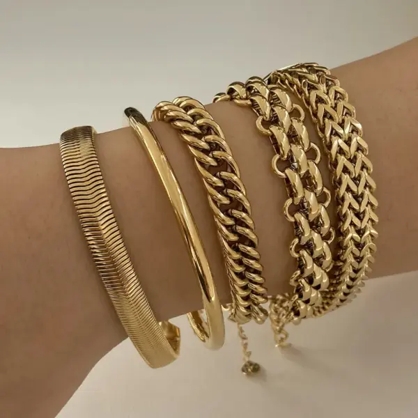 PVD Coated Real Gold Plated Geometric 304 Stainless Steel Casual Simple Style Waterproof Non Tarnish Plating Bracelets