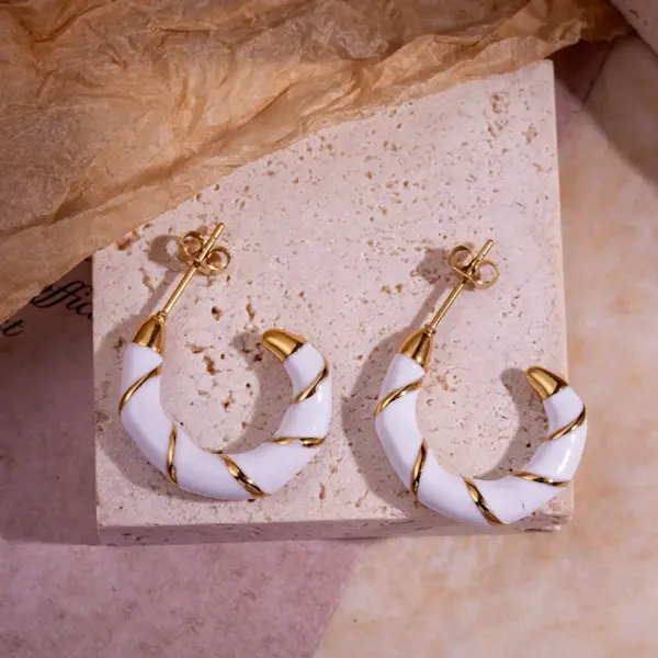 Simple Style Round Enamel Plating 304 Stainless Steel Earrings Ear Studs