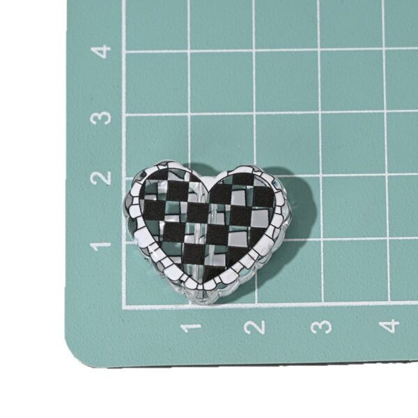 oly-c458866218ac0b4b3a3d7aa6c83afa16 Wholesale Transparent acrylic lattice love beads