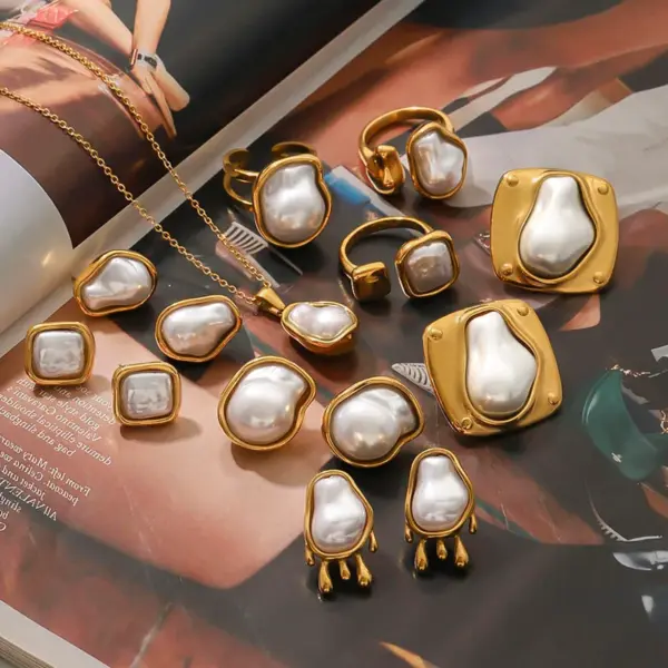 304 Stainless Steel Geometric PVD Coated 18K Real Gold Plated Real Gold Plated Modern Style Waterproof Non Tarnish Cable Chain Rings Earrings Necklace