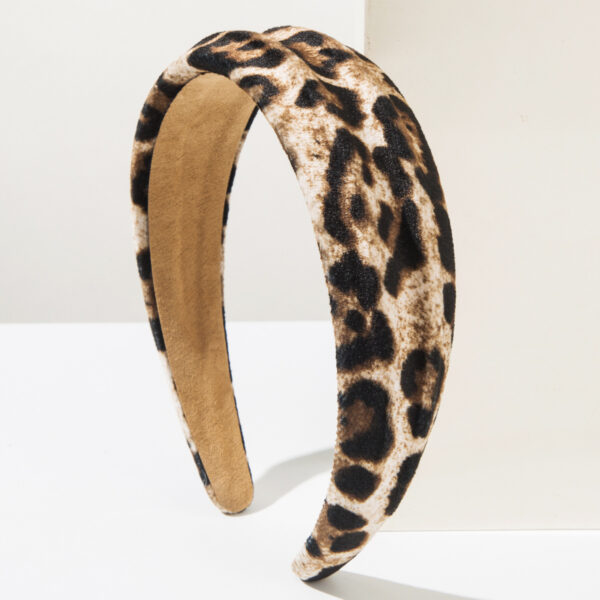 oly-c46de4a29cb6d9a6916b95b40a1f3134 Wholesale Retro leopard print textured headband, printed velvet wide-brimmed Hong Kong style hair accessory.