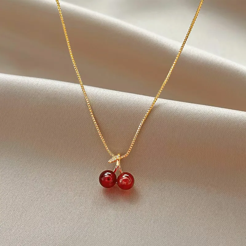 Wholesale 304 Stainless Steel Plastic Cherry Ion Plating (IP) 18K Gold Plated Sweet Simple Style Waterproof Non Tarnish Plating Regular Chain Pendant