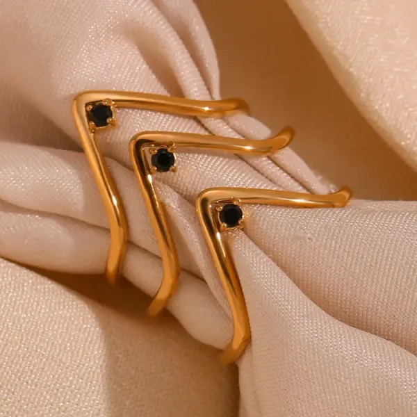 Wholesale Jewelry Vintage Style Simple Style Classic Style V Shape 304 Stainless Steel Rhinestones 18K Gold Plated Plating Inlay Rings