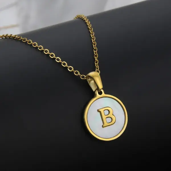 Wholesale Jewelry Simple Style Round Letter Titanium Steel Shell 18K Gold Plated Plating Necklace