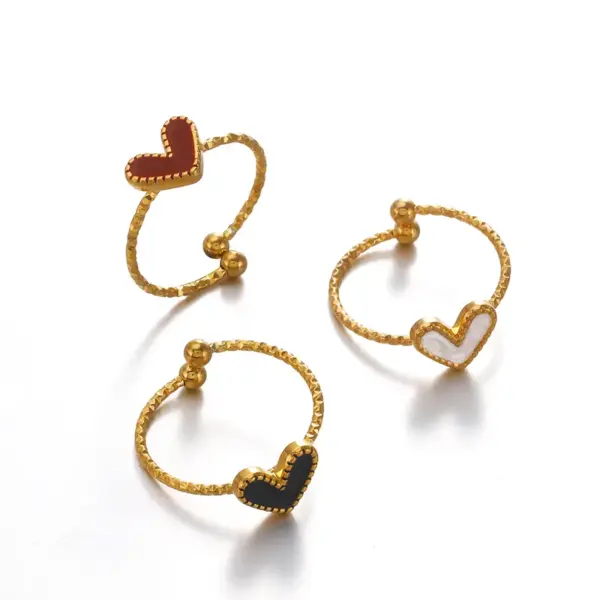 Wholesale Ion Plating (IP) 18K Gold Plated Heart Shape 304 Stainless Steel Sweet Simple Style Waterproof Non Tarnish Rings