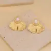 Wholesale Ion Plating (IP) 18K Gold Real Gold Plated Flower Butterfly 304 Stainless Steel Luxurious Simple Style Commute Waterproof Non Tarnish Ear Studs