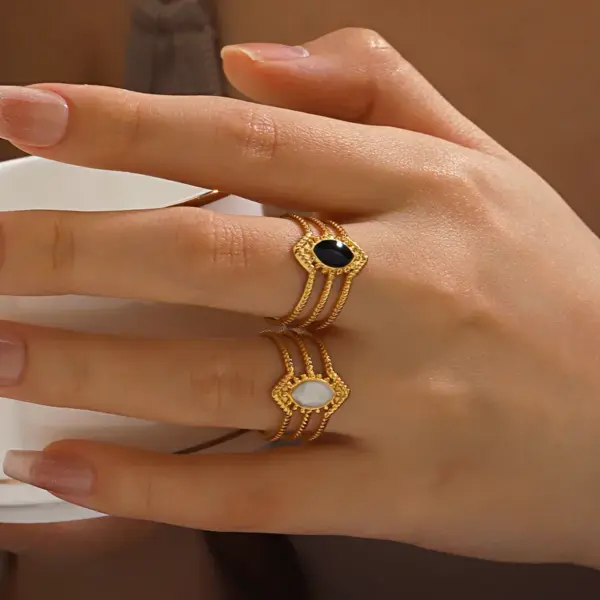 PVD Coated 18K Gold Plated Round Rhombus 304 Stainless Steel Simple Style Waterproof Non Tarnish Open Rings