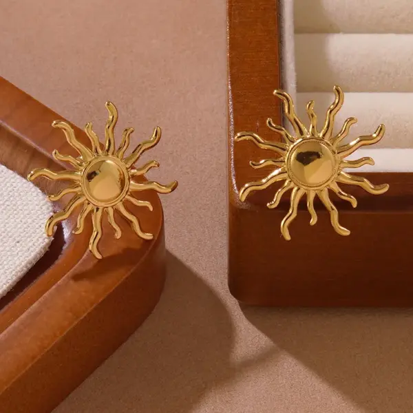 Wholesale 1 Pair Casual Vacation Streetwear Sun 304 Stainless Steel Imitation Gold Electroplating Ear Studs