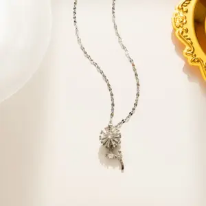 584 / Silver