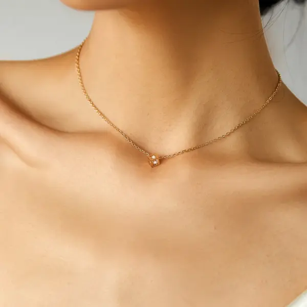 Copper Elegant Pearl Pendant Necklace