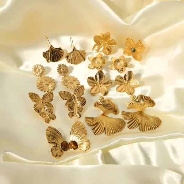 304 Stainless Steel Flower Butterfly Ginkgo Leaf PVD Coated Artificial Pearls Tiger Eye Real Gold Plated Modern Style Waterproof Non Tarnish Polishing Plating Ear Studs