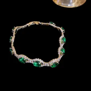 36# Bracelet-Geometry-Gold