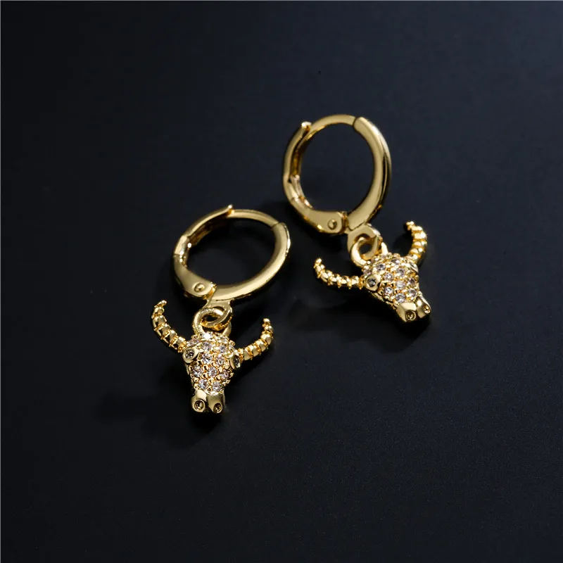 Wholesale Fashion Copper Plated Gold Micro-inlaid Zircon Bull Head Earrings