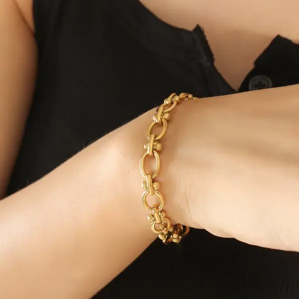 Wholesale 304 Stainless Steel Geometric PVD Coated 18K Gold Plated Real Gold Plated Simple Style Waterproof Non Tarnish Plating Gold Silver Bracelets