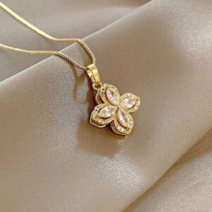 865 Rotating Four-Leaf Flower