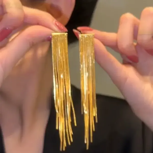 Wholesale 1 Pair Elegant Solid Color Tassel Plating Copper Gold Plated Drop Earrings