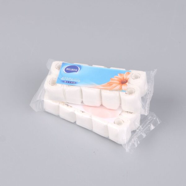 Wholesale 1:12 doll house dollhouse mini model scene accessories miniature paper towel roll paper mention new
