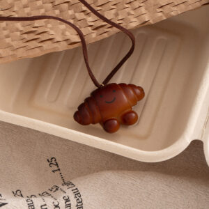 X648-20/smiley bread