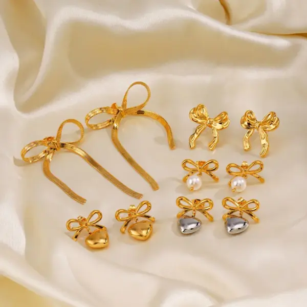 PVD Coated 18K Gold Plated Heart Shape Bow Knot 304 Stainless Steel Sweet Simple Style Waterproof Non Tarnish Drop Earrings