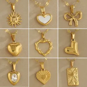Wholesale Ion Plating (IP) 18K Gold Plated 18K Gold Sun Heart Shape Bow Knot 201 Stainless Steel 304 Stainless Steel Simple Style Classic Style 201 Stainless Steel Pendant Necklace