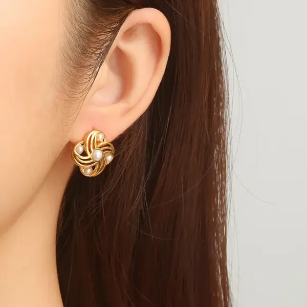 Wholesale 304 Stainless Steel Geometric Electroplated 18K Real Gold Plated Casual Elegant Simple Style Waterproof Non Tarnish Plating Earrings