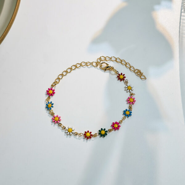 oly-c6be6c8d5037230b6dc7597425000f63 Wholesale Dopamine Small Fresh Color Flower Necklace Simple Mori Butterfly Bracelet Necklace Two-Piece Set for Women