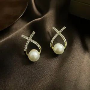 30-Cross Rhinestone Pearl Stud Earrings