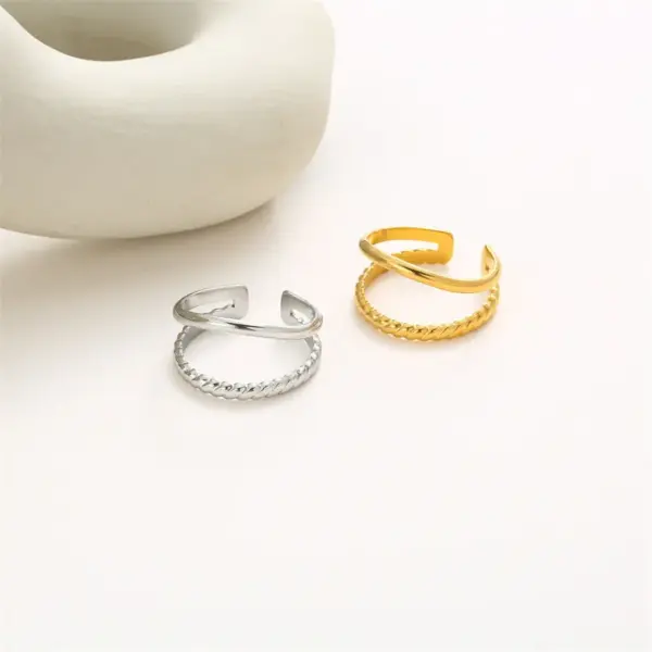 Wholesale Fashion Geometric Titanium Steel Ring Non-Fading Women's High-End Luxury Open Stainless Steel Ring Color-Block Solid Color Elegant Ring