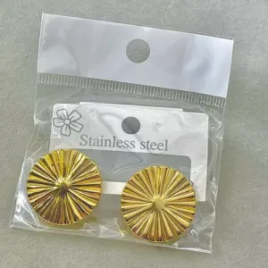 Gold / Average Size / F1-03