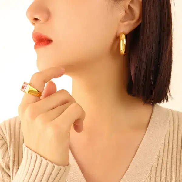 PVD Coated Real Gold Plated 18K Gold U Shape 304 Stainless Steel Fashion Waterproof Non Tarnish Earrings