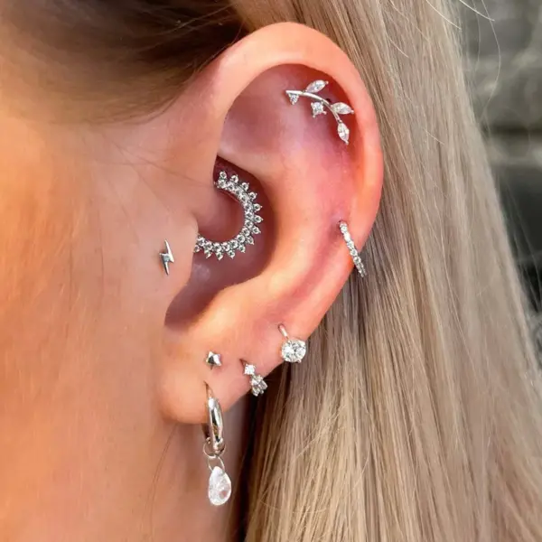 1 Piece Fashion Pentagram Heart Shape Flower Plating Inlay Copper Zircon Ear Studs