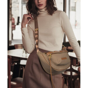 Wholesale Waterproof Oxford cloth small shoulder bag with large capacity for commuting