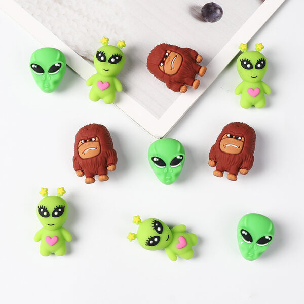 Wholesale 3D Alien Silicone Beads, Food Grade, Loose Beads for Bracelets