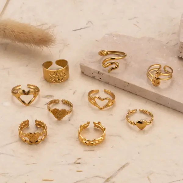 Wholesale PVD Coated Gesture Heart Shape Snake 304 Stainless Steel Basic Retro Waterproof Non Tarnish Open Ring