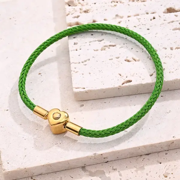 Casual Simple Style Classic Style Simple Solid Color 304 Stainless Steel Wire Rope 18K Gold Plated Bracelets In Bulk